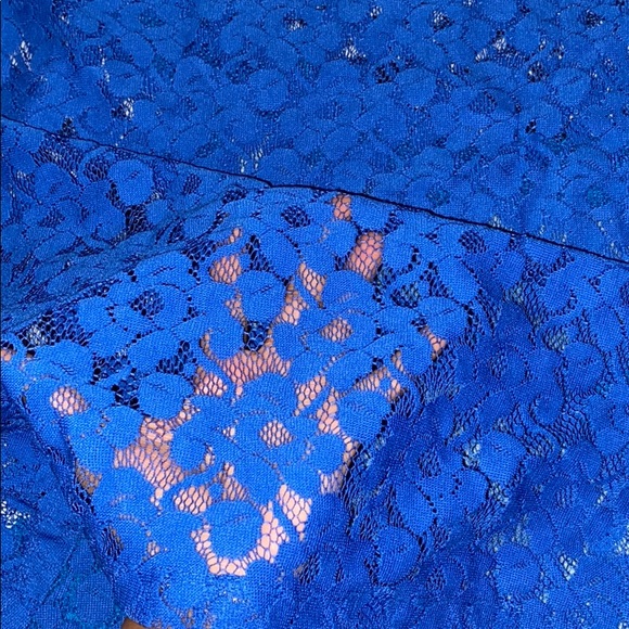 LACE TOP - Picture 3 of 3